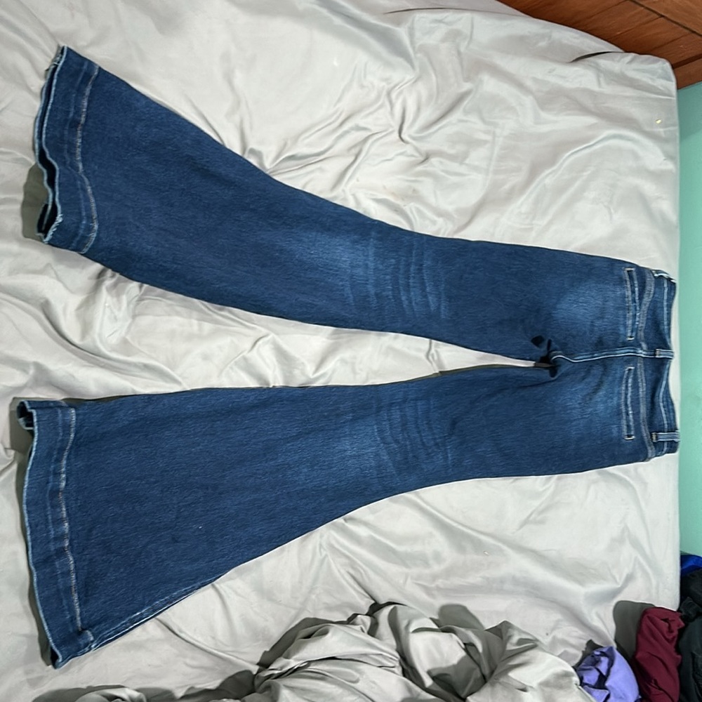 Stretch - Picture 2 of 2
